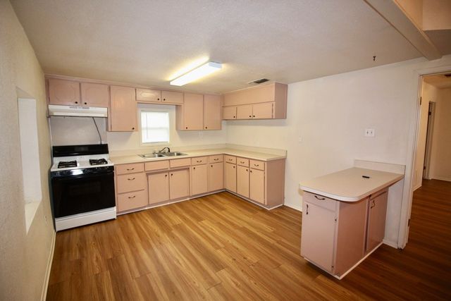 507 Edna Street, Weatherford, TX 76086