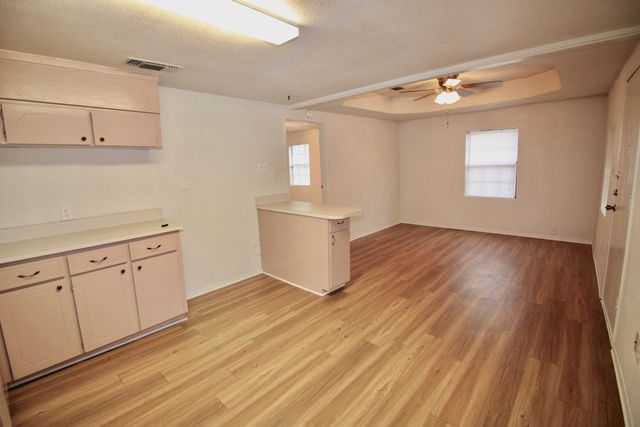 507 Edna Street, Weatherford, TX 76086