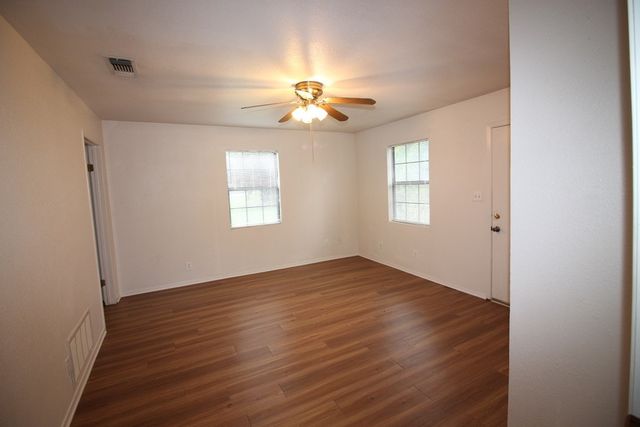 507 Edna Street, Weatherford, TX 76086