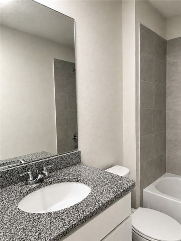 5212 Jasper Square, Vero Beach, FL 32967