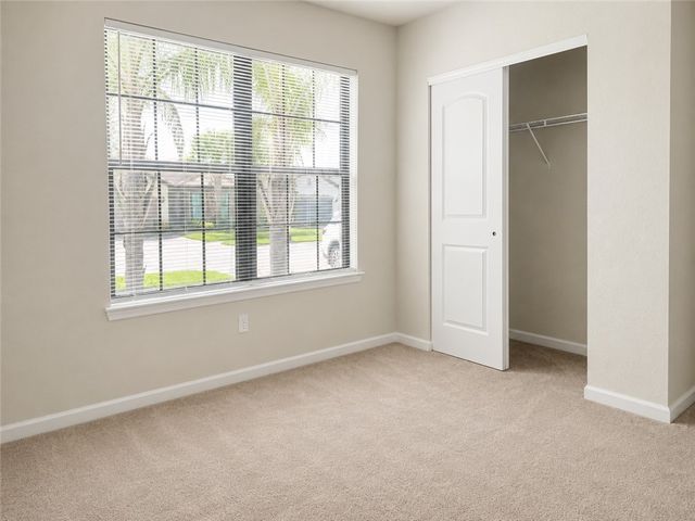 5212 Jasper Square, Vero Beach, FL 32967