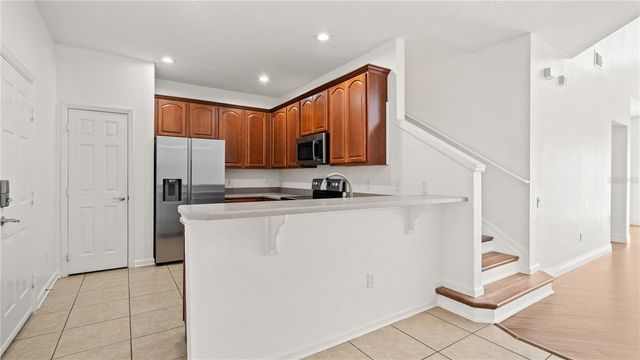 1629 SHALLCROSS AVENUE, Orlando, FL 32828