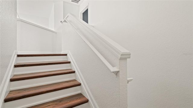 1629 SHALLCROSS AVENUE, Orlando, FL 32828