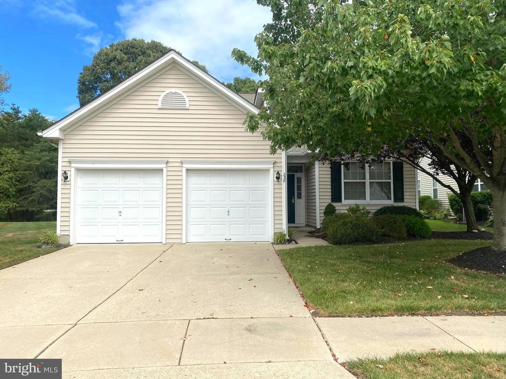 238 NIGHT HAWK CIR, West Deptford, NJ 08086