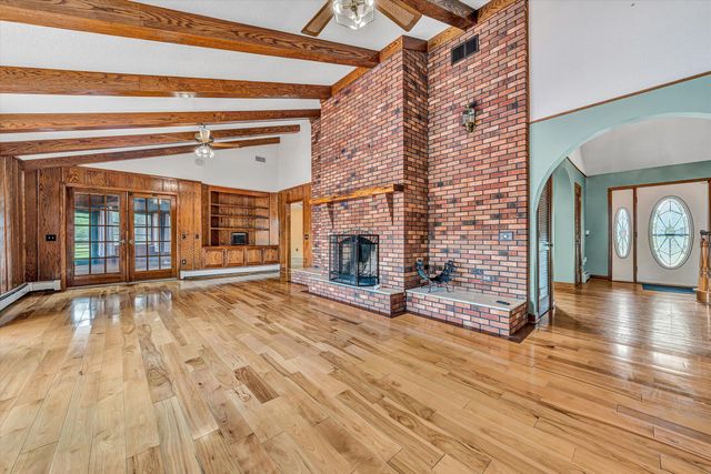 270 Parkside LN, Rocky Mount, VA 24151