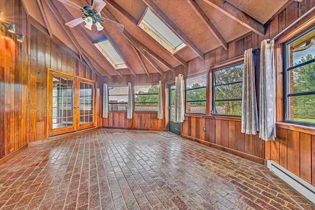 270 Parkside LN, Rocky Mount, VA 24151