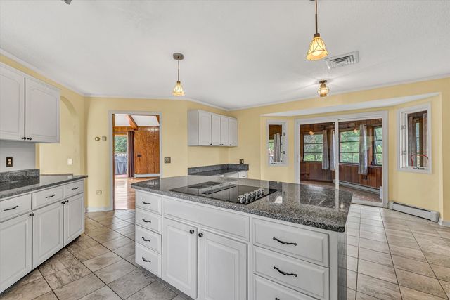 270 Parkside LN, Rocky Mount, VA 24151