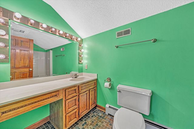 270 Parkside LN, Rocky Mount, VA 24151