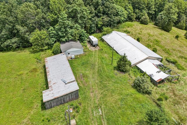 270 Parkside LN, Rocky Mount, VA 24151