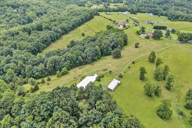 270 Parkside LN, Rocky Mount, VA 24151