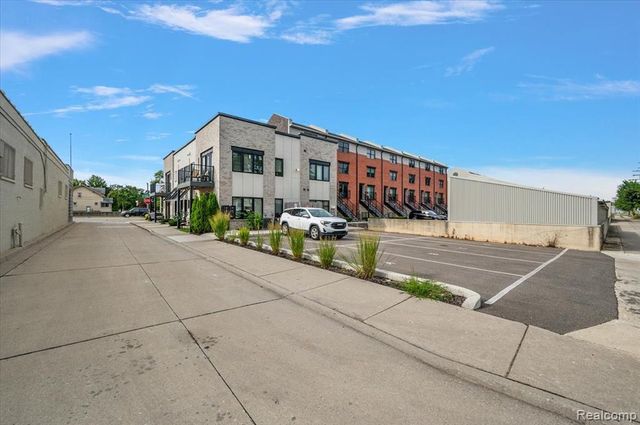105 N Laurel Street C, Royal Oak, MI 48067