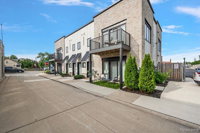 105 N Laurel Street C, Royal Oak, MI 48067
