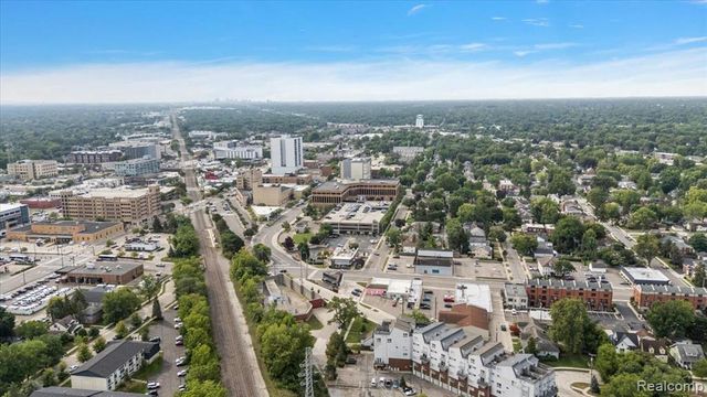 105 N Laurel Street C, Royal Oak, MI 48067