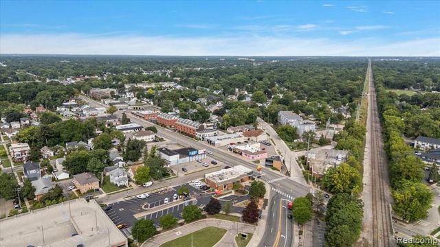 105 N Laurel Street C, Royal Oak, MI 48067
