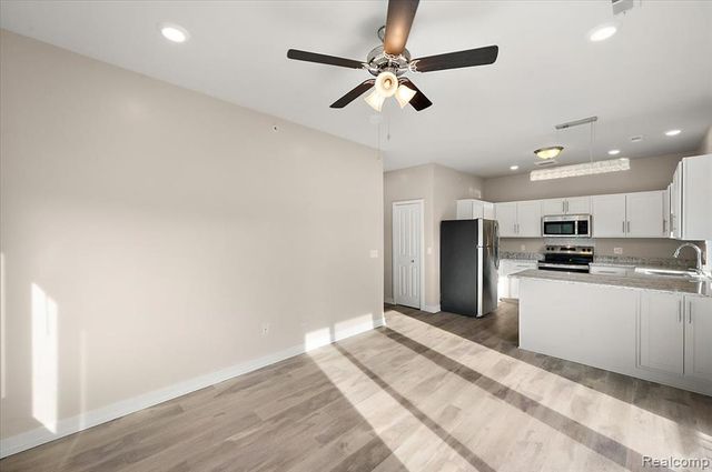 105 N Laurel Street C, Royal Oak, MI 48067