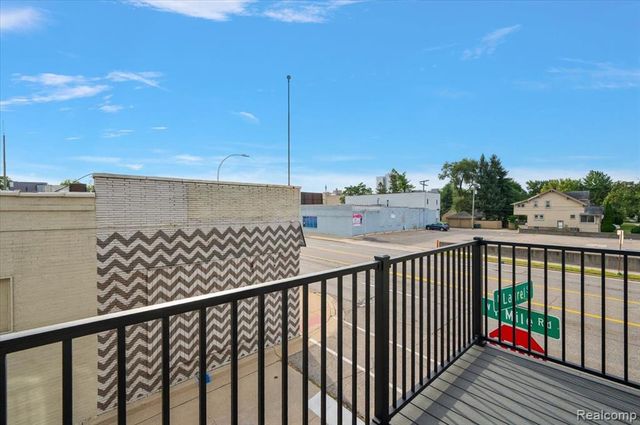 105 N Laurel Street C, Royal Oak, MI 48067