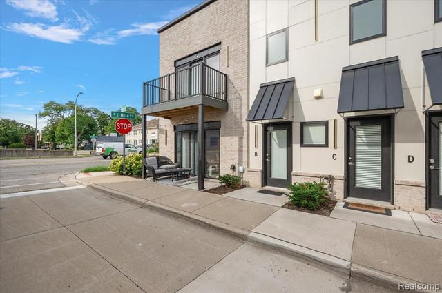 105 N Laurel Street C, Royal Oak, MI 48067