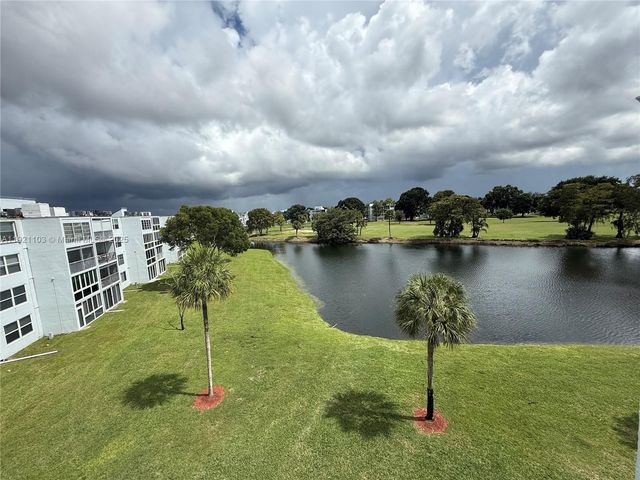 1650 NW 80th Ave 401, Margate, FL 33063