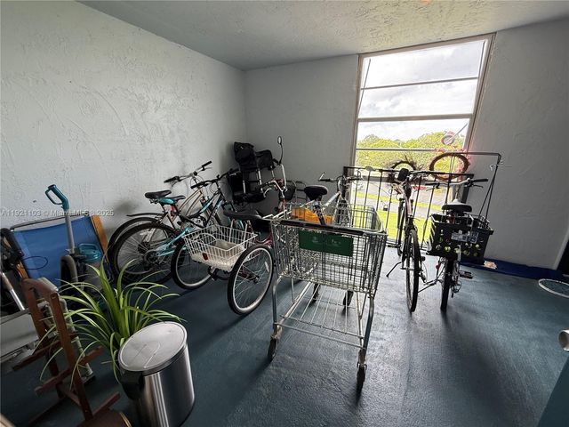 1650 NW 80th Ave 401, Margate, FL 33063