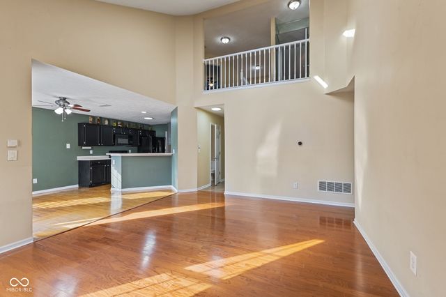 2104 Napa Circle, Indianapolis, IN 46214