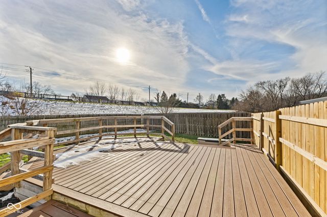 2104 Napa Circle, Indianapolis, IN 46214