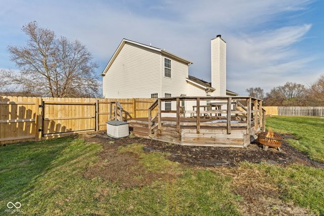 2104 Napa Circle, Indianapolis, IN 46214