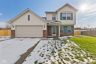 2104 Napa Circle, Indianapolis, IN 46214