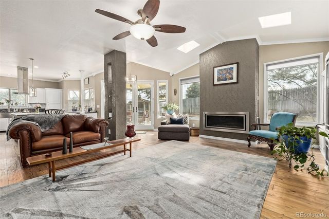 9050 W San Juan Drive, Littleton, CO 80128