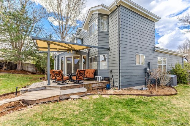 9050 W San Juan Drive, Littleton, CO 80128