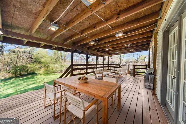 224 Applebranch Drive, Woodstock, GA 30188