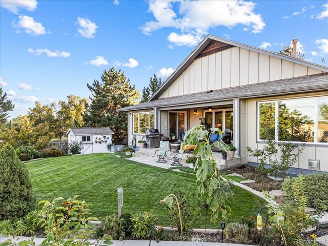 2080 Robb Street, Lakewood, CO 80215