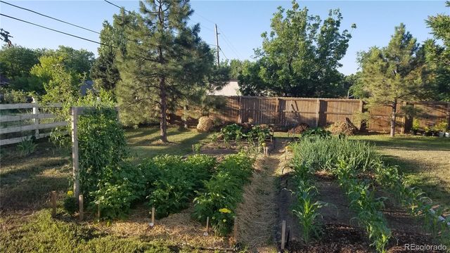 2080 Robb Street, Lakewood, CO 80215