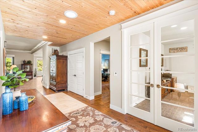 2080 Robb Street, Lakewood, CO 80215