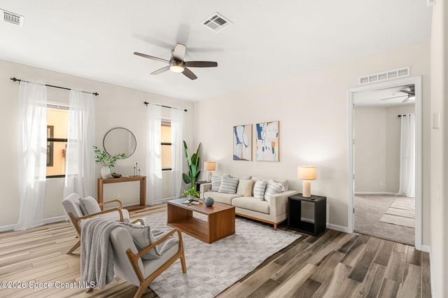 735 Lanai Circle 101, Melbourne, FL 32937