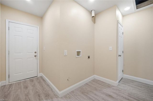 226 N 4th ST, Suffolk, VA 23434