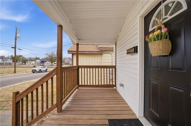 226 N 4th ST, Suffolk, VA 23434