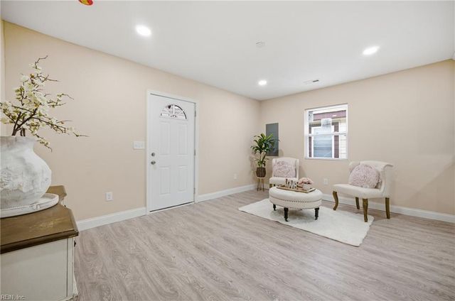 226 N 4th ST, Suffolk, VA 23434