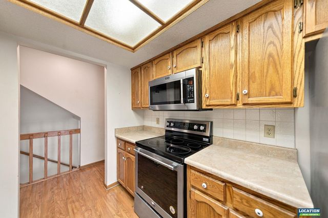 6625 Shenandoah Court, Lincoln, NE 68501