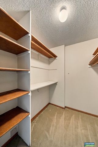 6625 Shenandoah Court, Lincoln, NE 68501