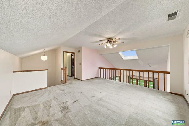 6625 Shenandoah Court, Lincoln, NE 68501