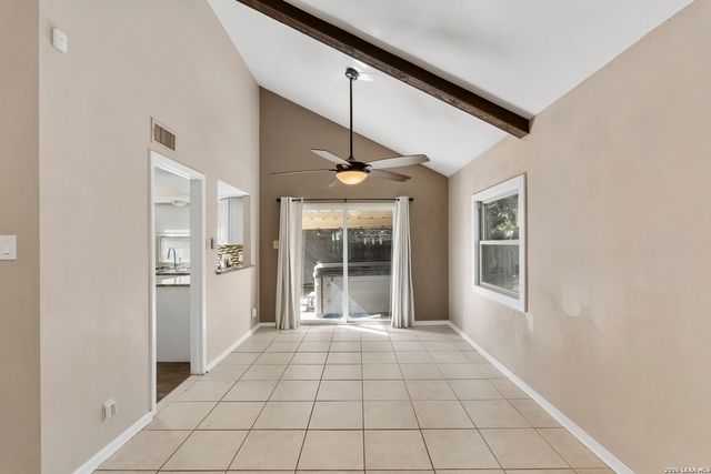 8507 TIMBER CREST ST, San Antonio, TX 78250