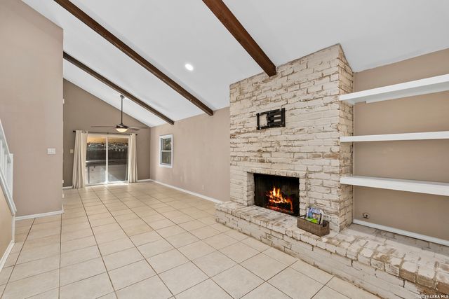 8507 TIMBER CREST ST, San Antonio, TX 78250
