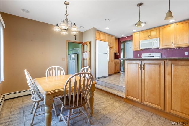 1112 Cleveland Drive, Cheektowaga, NY 14225