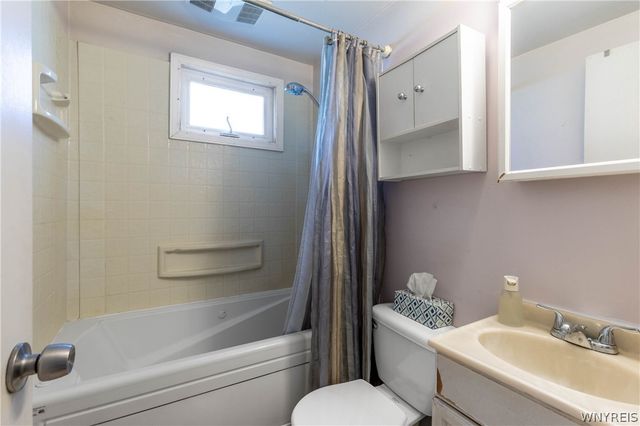 1112 Cleveland Drive, Cheektowaga, NY 14225