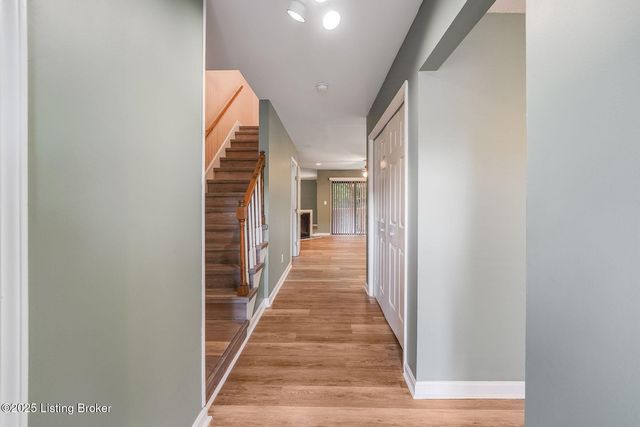 5501 Forest Lake Dr, Prospect, KY 40059