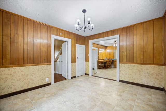 249 3rd Street, Manchester, KY 40962