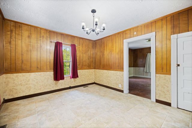 249 3rd Street, Manchester, KY 40962
