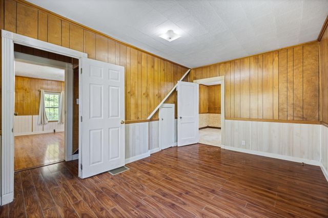 249 3rd Street, Manchester, KY 40962
