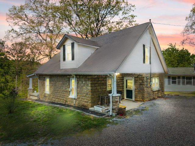 249 3rd Street, Manchester, KY 40962
