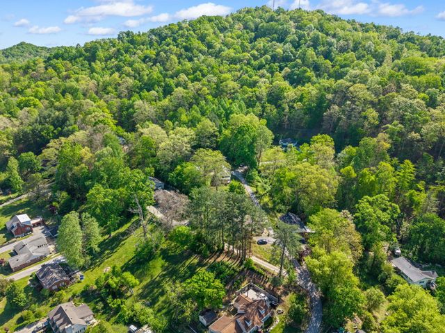 249 3rd Street, Manchester, KY 40962